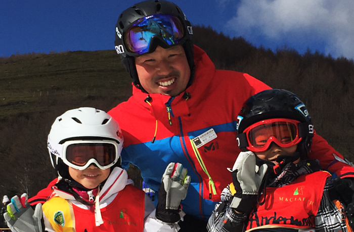 スキーが初めてのお子様向けから指導者育成までレッスンコース多数あり